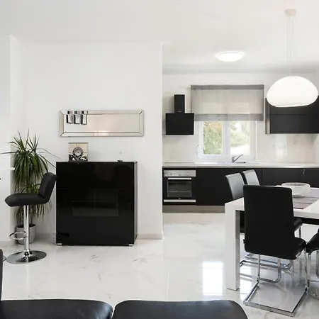 Sasa - C - Mpolo Apartment Medulin